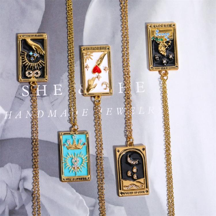 Stylish Tarot Pendant Necklace Tarot Card Enthusiast Present Fashion Tarot Jewelry Party and Festival Necklace for Daily