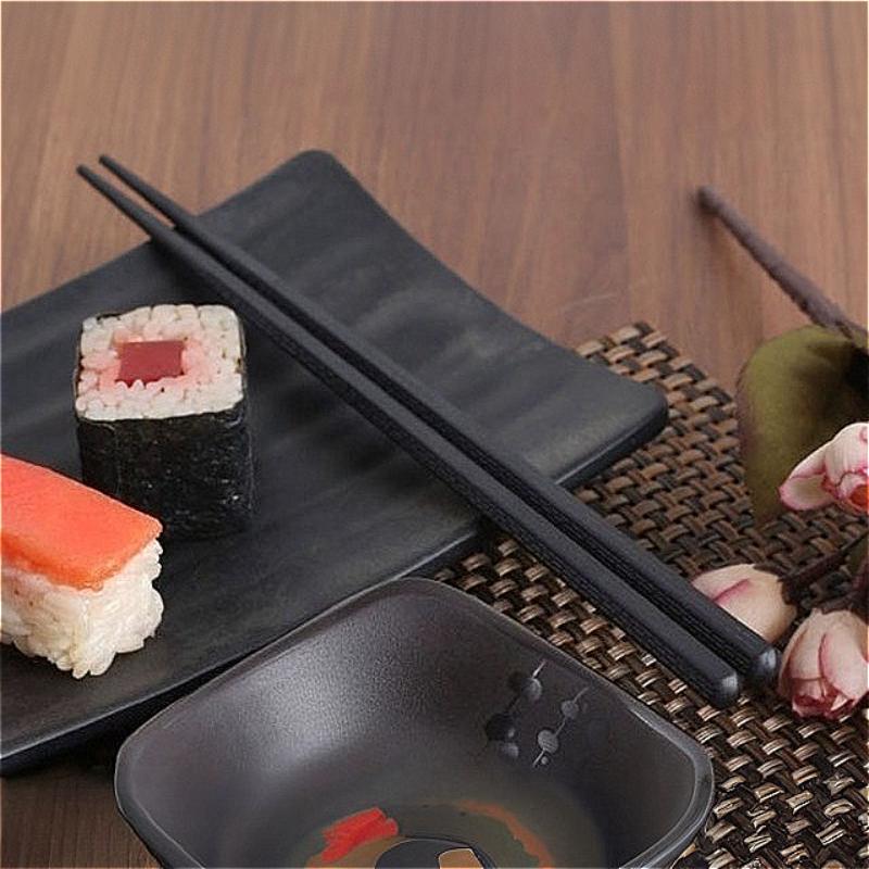 10 Pairs Chinese Chopsticks Hexagonal Wooden Chopsticks Household Tableware Lightweight Sushi Chopstick Chop Sticks Kitchen Tool