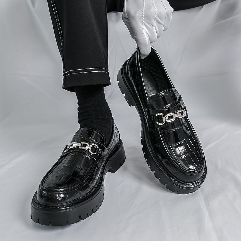 Fashion Fashion Brand Men's Comfortable Thick Soled Round Toe Loafers for Spring New Men's Retro Style Crocodile Leather Oxford Shoes