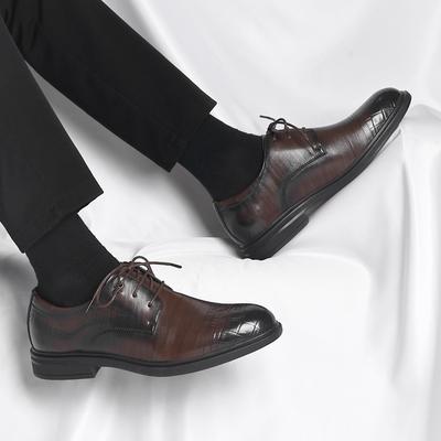 Chaussures d'affaires décontractées pour hommes en cuir Style Gentleman Classique Élégant Bureau et Fête Chaussures de luxe pour adultes Robe Costume Noir marron