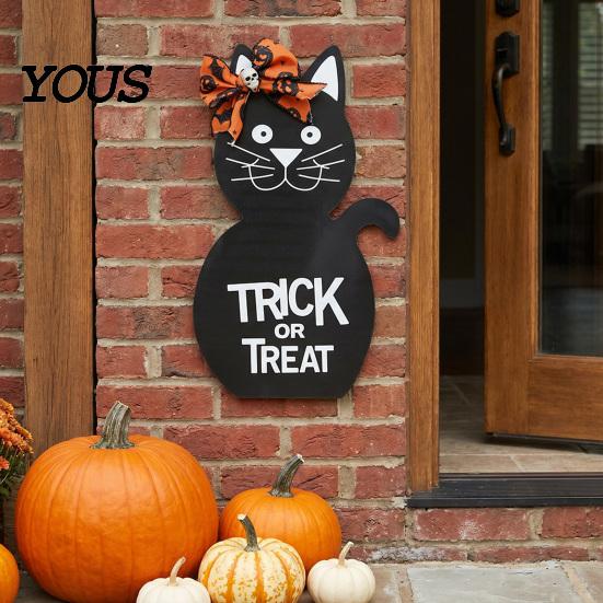 Halloween House Decor Door Sign for Front Door, Wooden Ghost Pumpkin Black Cat Party Supplies Hanger Wreath, Rustic Farmhouse Welcome Porch