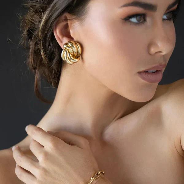 

18k Geometric Ribbed Stainless Steel Earrings - High-End European & American Design