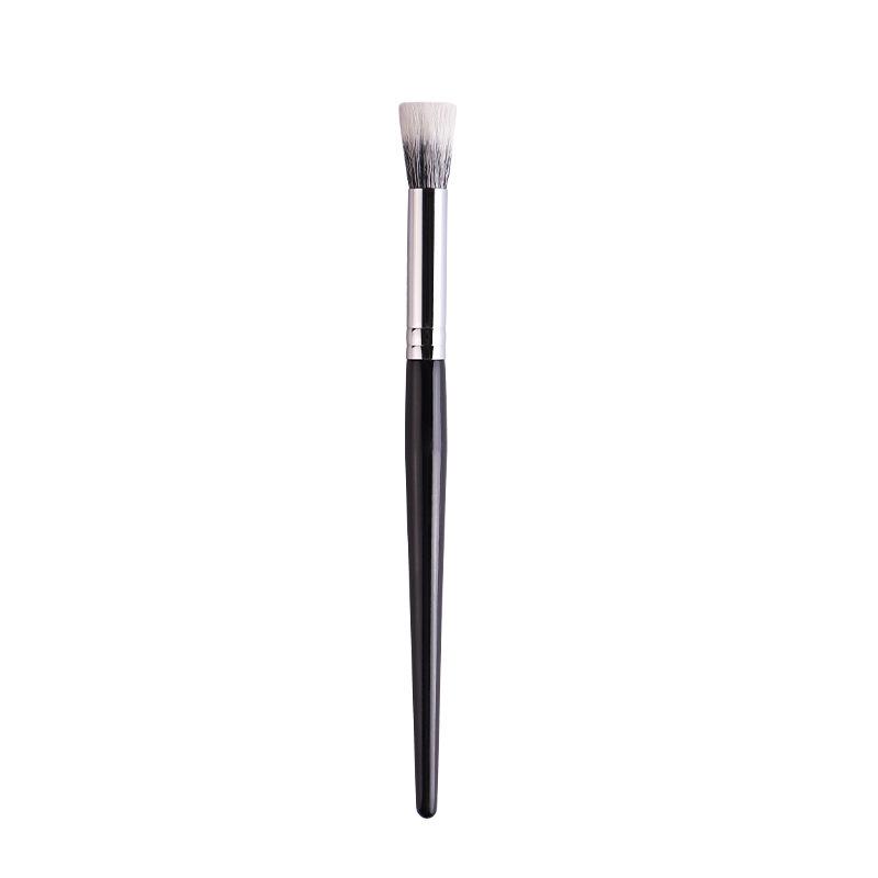 Flat Head Blush Stippling Brush - Fine Goat Hair Makeup Tool
