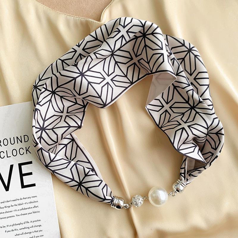 Lazy Magnetic Buckle Summer Scarf with Pearl Necklace Decoration for Women