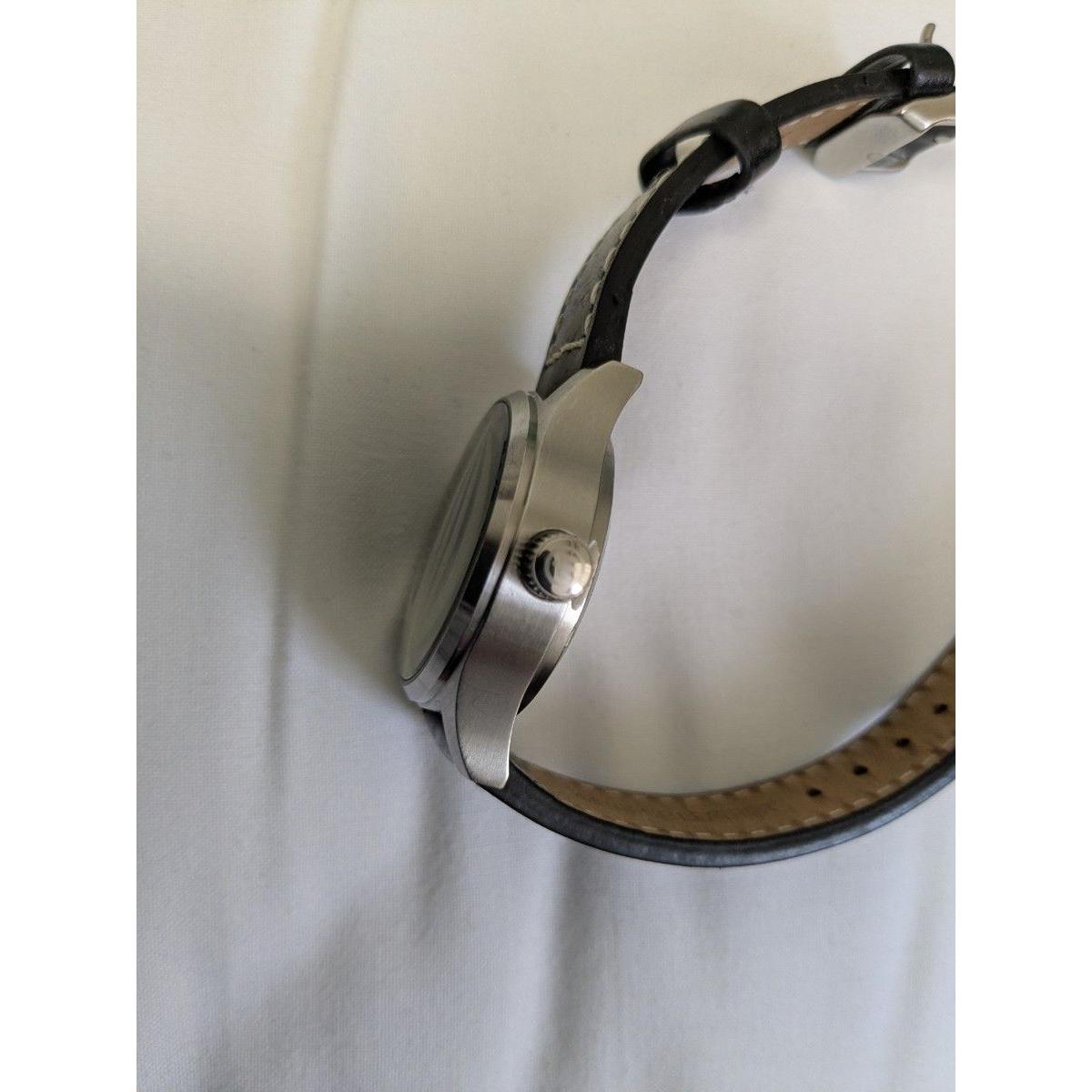 Used movement in motion automatic men s watch