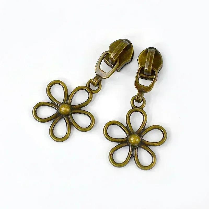 Meetee 5-20 Szt. 5# Suwak do Zamka Błyskawicznego na Zamki Nylonowe Stop Cynku Główka Zamka Dekoracja Brązowy Ciągnik Zamka Błyskawicznego Akcesoria do Szycia Kurtki Płaszcza