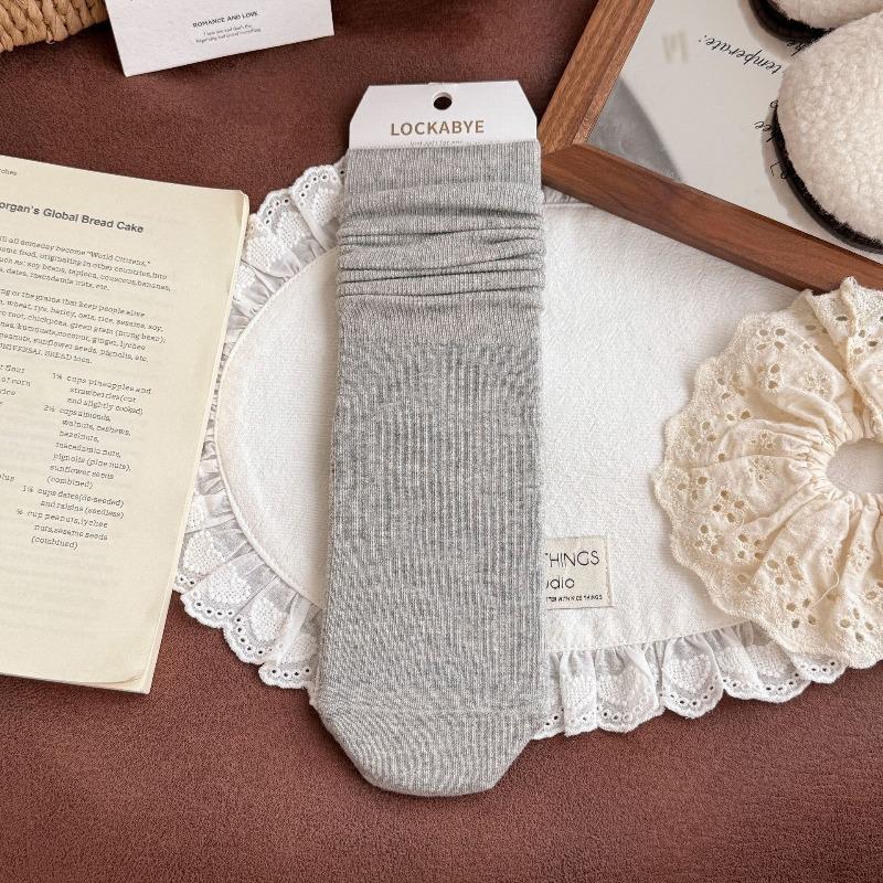 Women's Pure Cotton Autumn and Winter Extended Vertical Boneless Pile Socks Solid Color Versatile Mid-calf Socks Long Socks