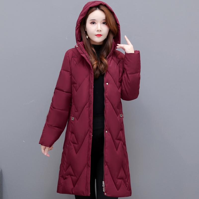 Velká velikost XL-6XL Dámské zimní vycpané kabáty středního věku s kapucí Ležérní Silné teplé zimní bundy Žena Elegantní dlouhé parky