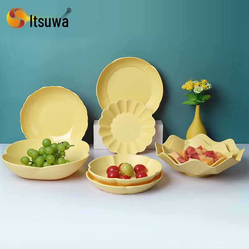 Nordic Flower Petal Fruit & Snack Plate