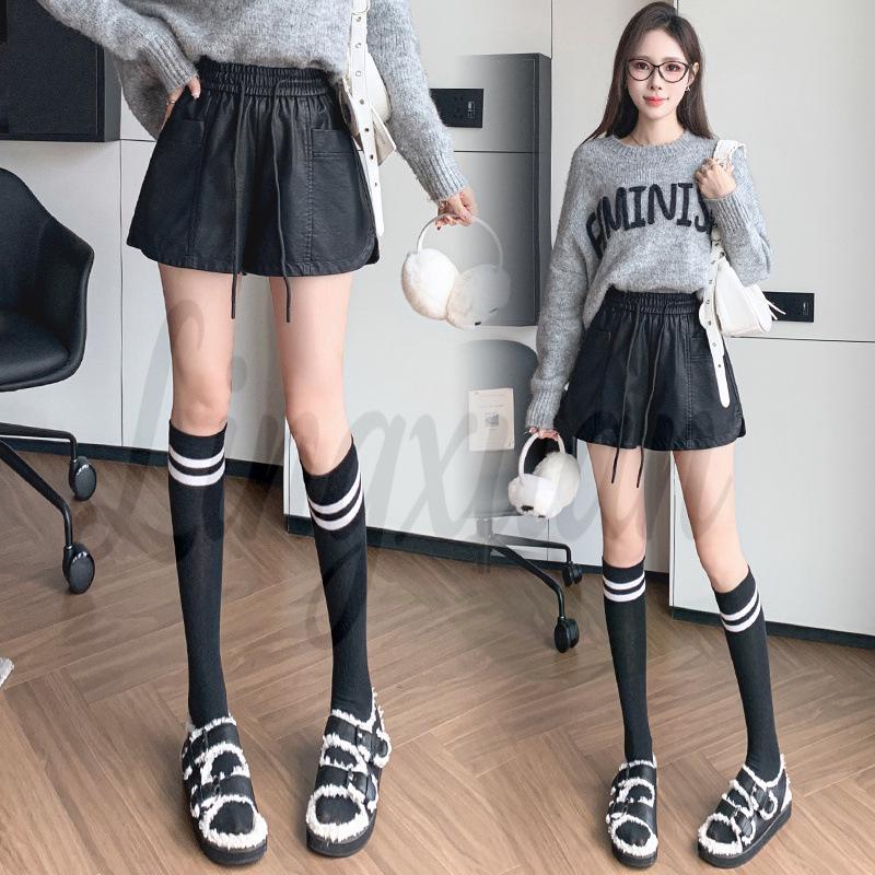 Damen Winter-Bootcut-Shorts aus PU-Leder mit hohem Bund: Elastischer Bund, lockerer Schnitt mit weitem Bein