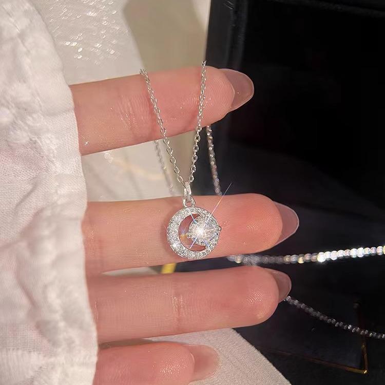 Moonlight Zircon Necklace: Stylish Women’s Gift, Trendy 2025 Christmas & Girlfriend Present