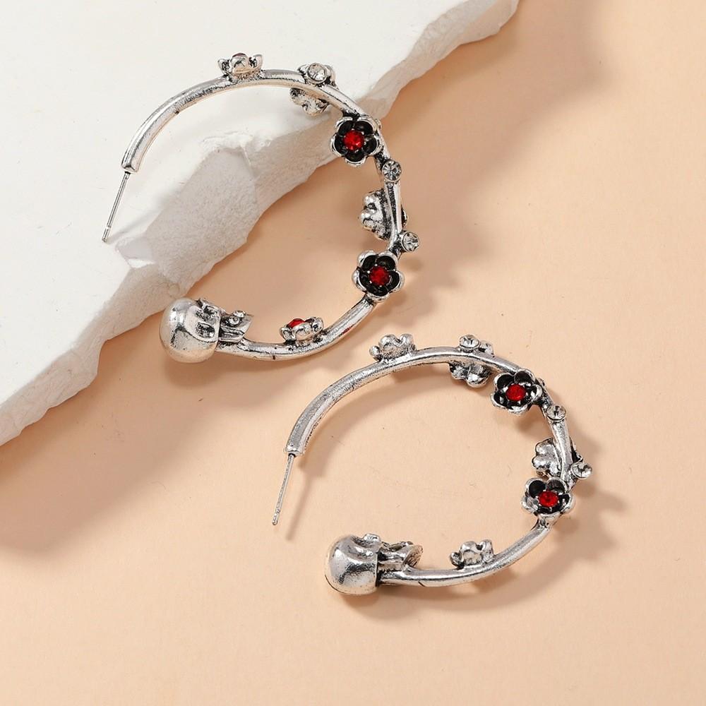 Skull Gothic Waterdiamond Earrings For Women With Vintage Animal Pattern Design
