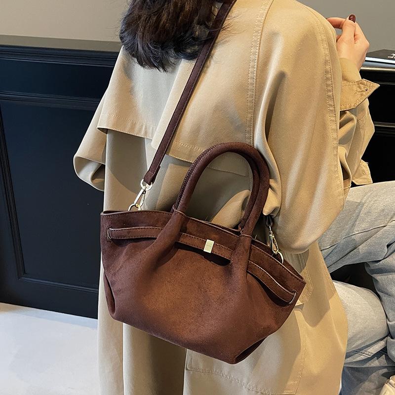 Suede tote bag women's 2025 new autumn and winter high-end niche design large-capacity commuter retro handbag