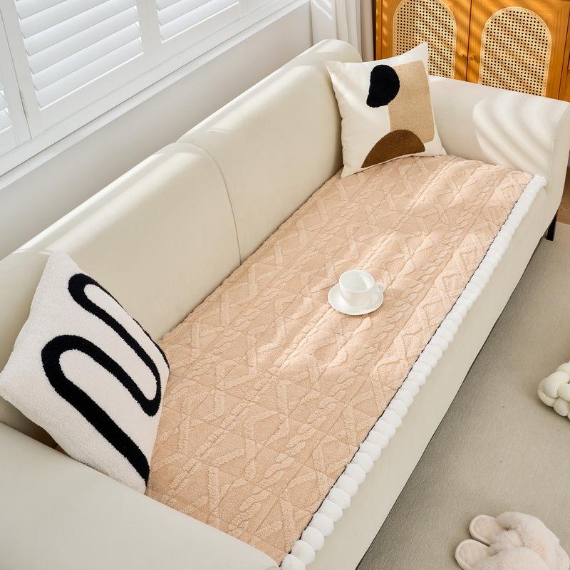 Premium One-Piece Sofa Cushion Autumn And Winter Plush Seat Cushion Does Not Lose Fur, Sofa Cover Cloth Towel Winter New Cover