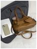 Exquisite Women's Fashion Versatile Shoulder Crossbody Bag - High-End Casual Commuter for Autumn/Winter 2025