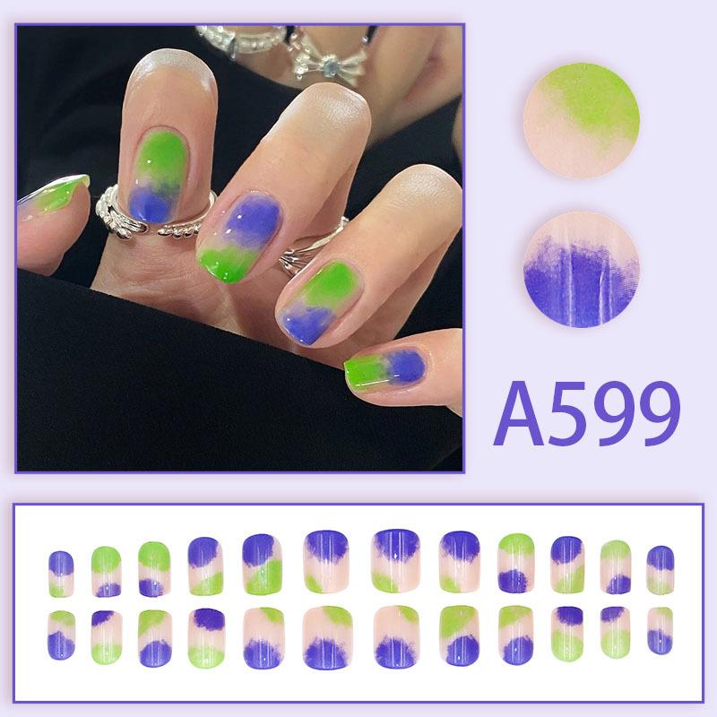 Winter fresh and simple pure lust style bride dance wear nails rainbow love rose fake nails