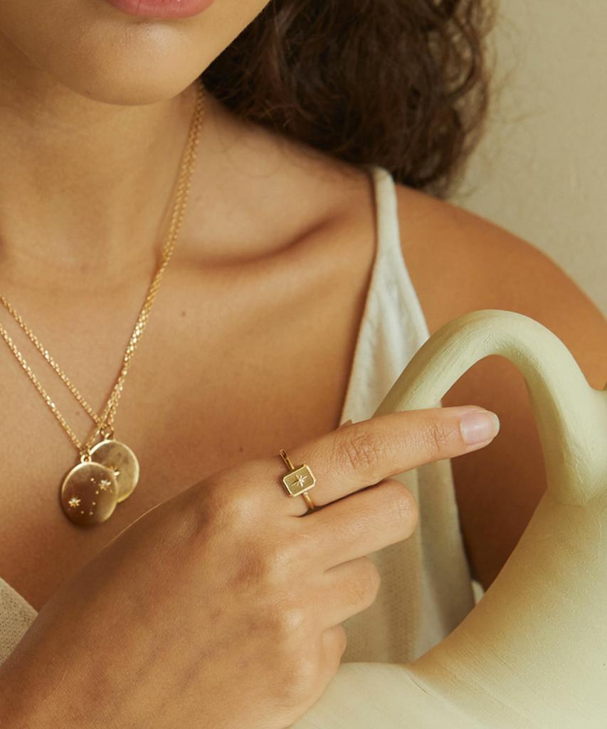Neueblute Jupiter Ring