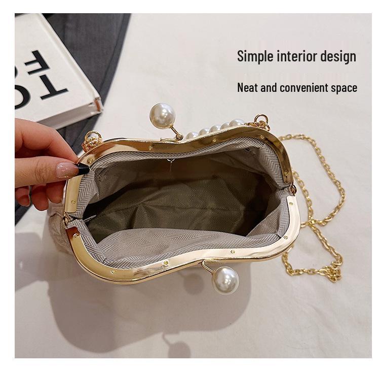 2026 Women's Crossbody Evening Bag with Chain Clasp - Textured Qipao Embroidery & Pearl Design