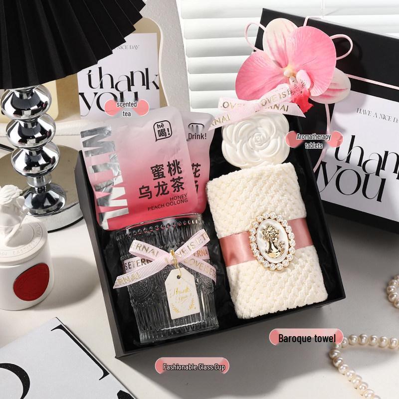 

Elegant Bridesmaid Gift Box for Best Friends and Sisters – High-End Wedding Supplies