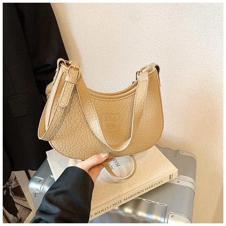 IELGY Ladies Underarm Bag All-Match Simple Style Hand Dumpling Bag