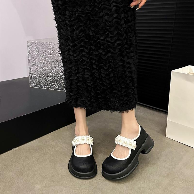 Fashion Women's Thick Soled Mary Jane Shoes Autumn New Round Head Shallow Mouth Beaded One Line Buckle Single Shoes