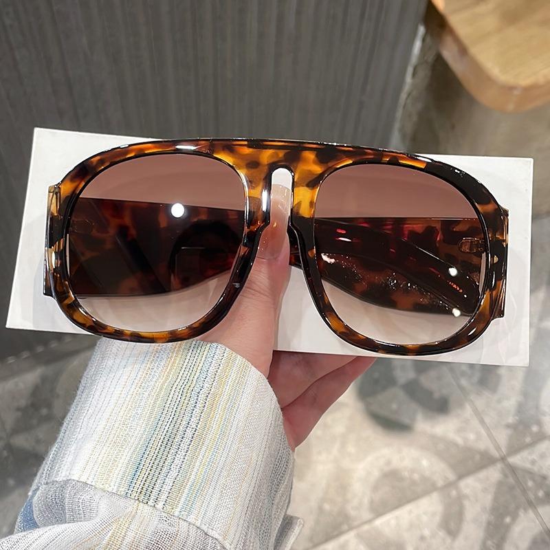 Occhiali da Sole Vintage Oversize Non Polarizzati Donna per Uomo Marca di Lusso Designer Tendenza Ombre Grandi Montatura Bicolore Punk Occhiali da Sole da Donna