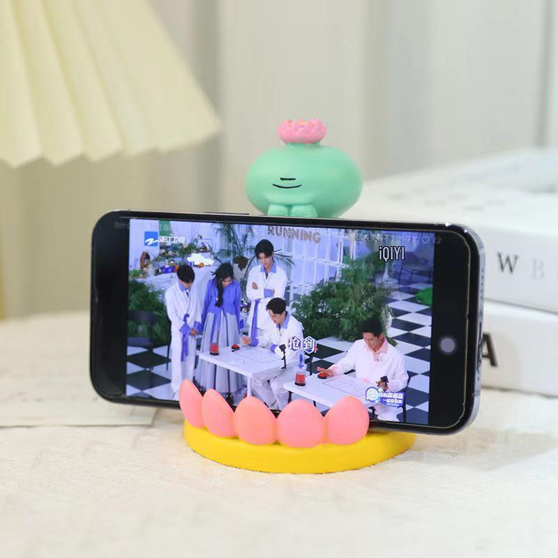 Squidward Cartoon 3D Resin Phone Holder & Desktop Ornament for Kids