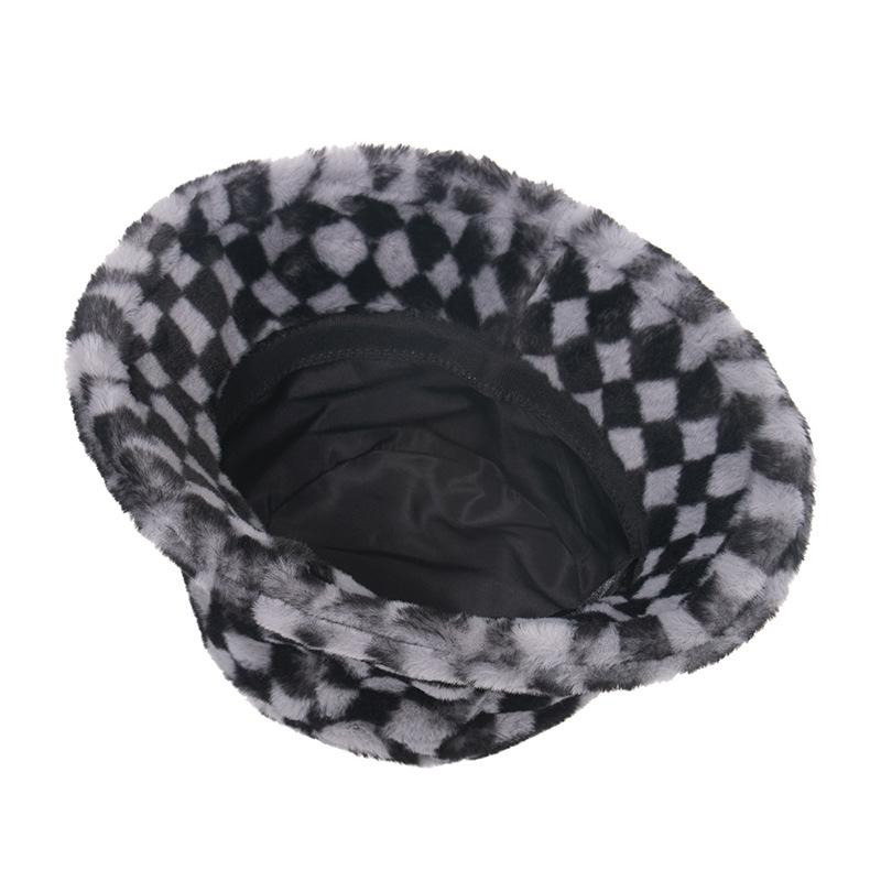 Ladies autumn and winter foreign trade new winter black and white plaid basin hat outdoor shading warm hat fashion bucket hat trend