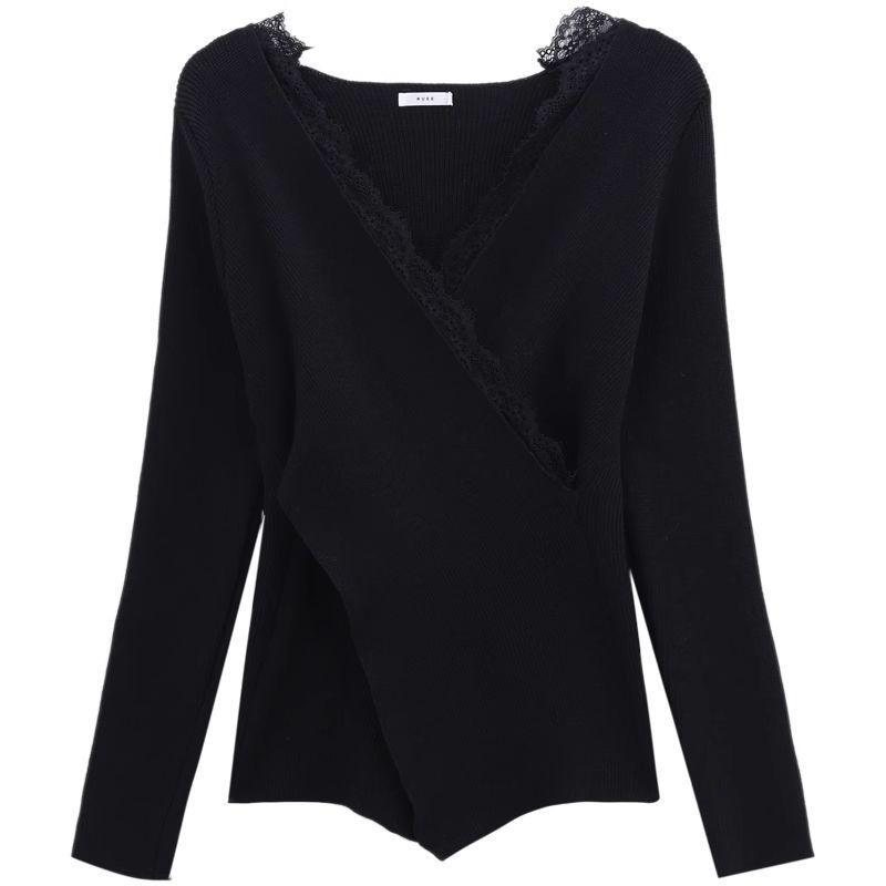 Stylish Black Lace V-Neck Slim-Fit Knitted Top for Women 2025