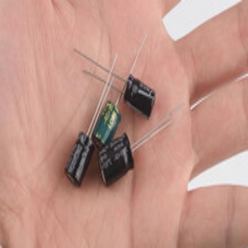 Zhi Shi 470uF 25V Green High-Frequency Electrolytic Capacitor (20 Pcs)
