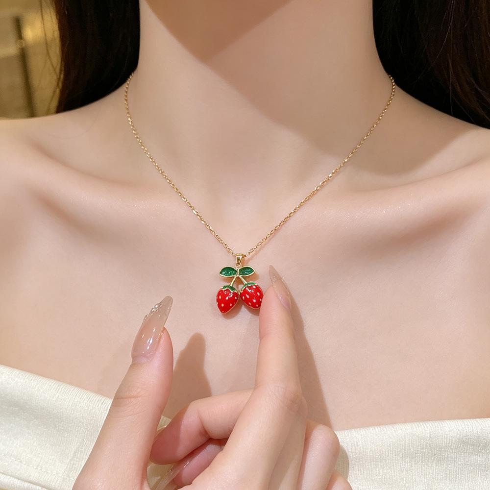 Strawberry Pendant Light Luxury Clavicle Necklace for Children