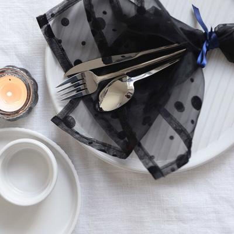 

Shasha Table Mat (2 styles) Big Dot