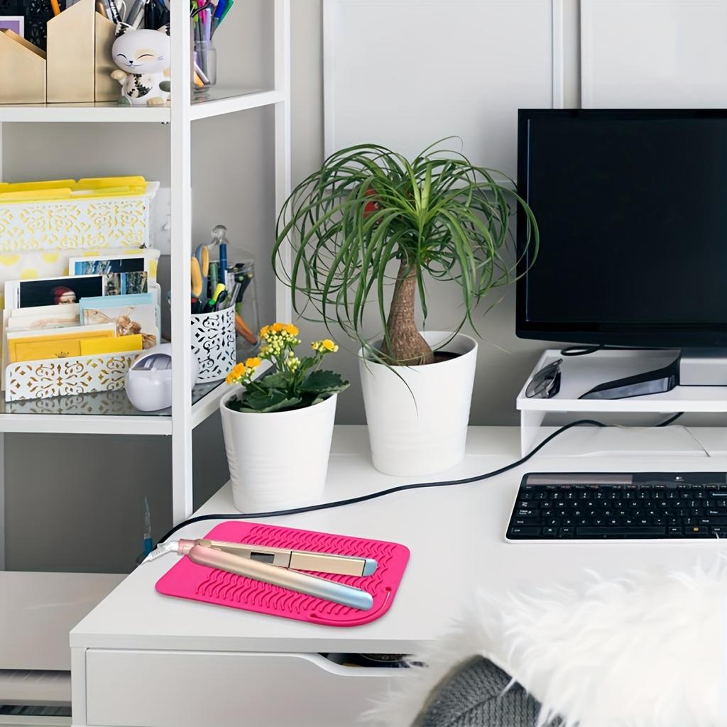 1pc Silicone Heat Resistant Mat For Hair Styling Tools, Pad For Curling Lrons And Straighteners, Portable Styling Heat Mat