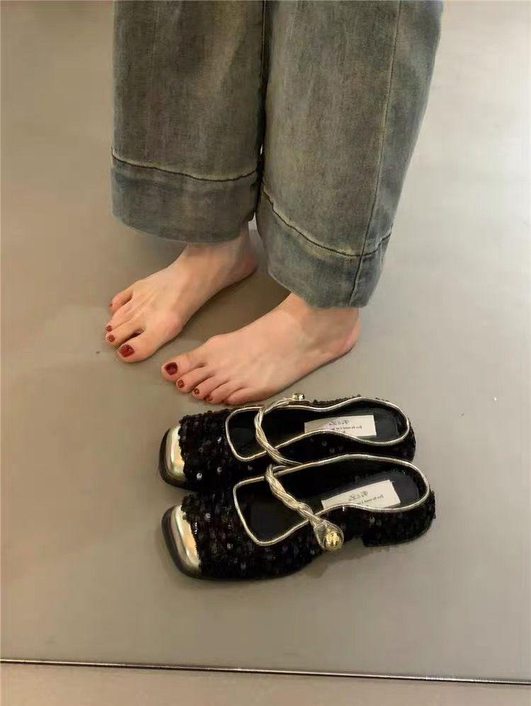 Fashion Glitter Slides Shoes Woman 2024 Slippers Flat Low Female Mule Pantofle Cover Toe Jelly Mules New PU Bling Crystal Rubber Rome Ho