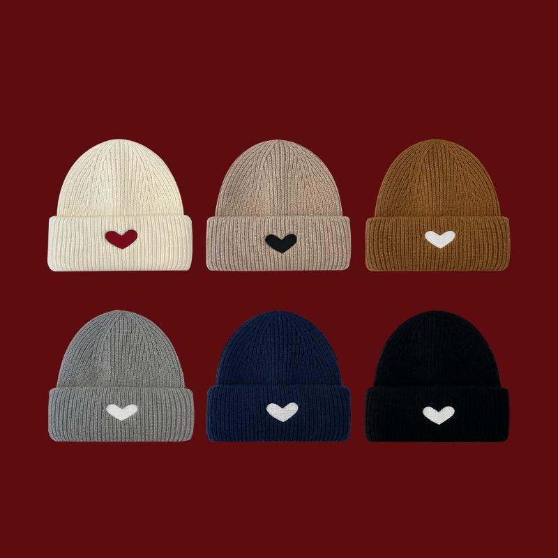 Sweet love embroidered wool hat women's winter warm versatile student knitted hat showing face small cold hat tide