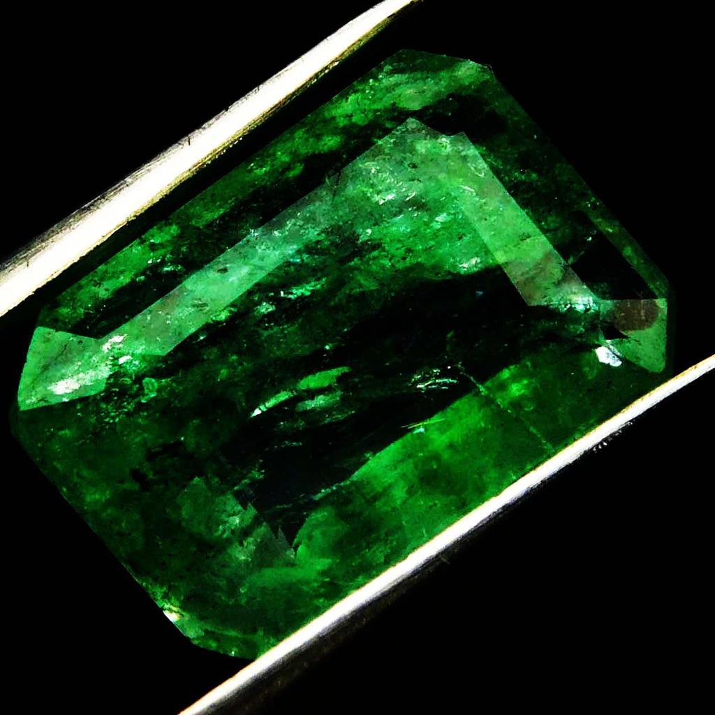 2 Ct Natural Colombian Emerald Emerald Shape Green Loose Gemstone CERTIFIED
