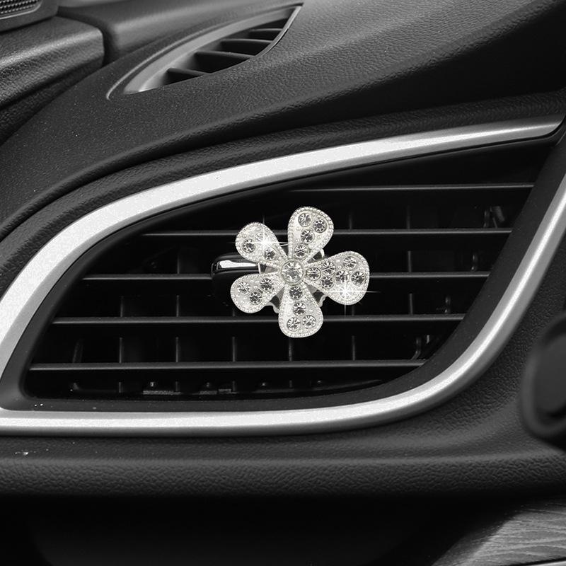 5pcs New Water Diamond Five Petal Flower Diamond Flower Car Air Outlet Decoration Clip Car Interior Decoration