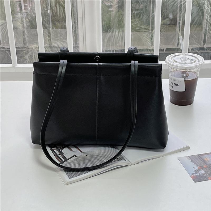 

Fashion portable shoulder bag women s high-end leather solid color simple tote bag large-capacity commuter bag чорний