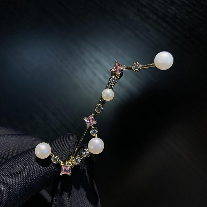Vynikající zirkonová brož Velký vůz s designem přírodní sladkovodní perly pro ženy