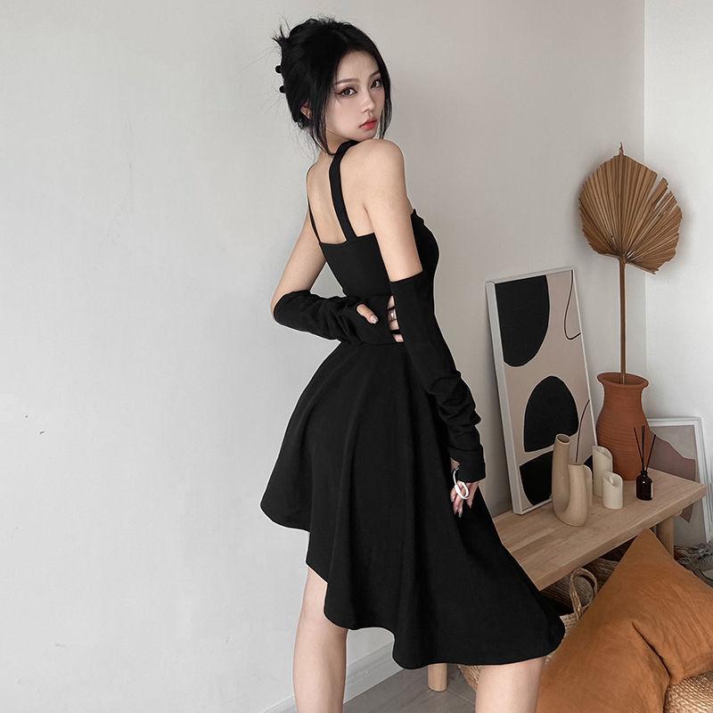 Black Gothic Off Shoulder Dresses Elegant Retro Slim Irregular Hem Women's Halter Dress with Sleeves