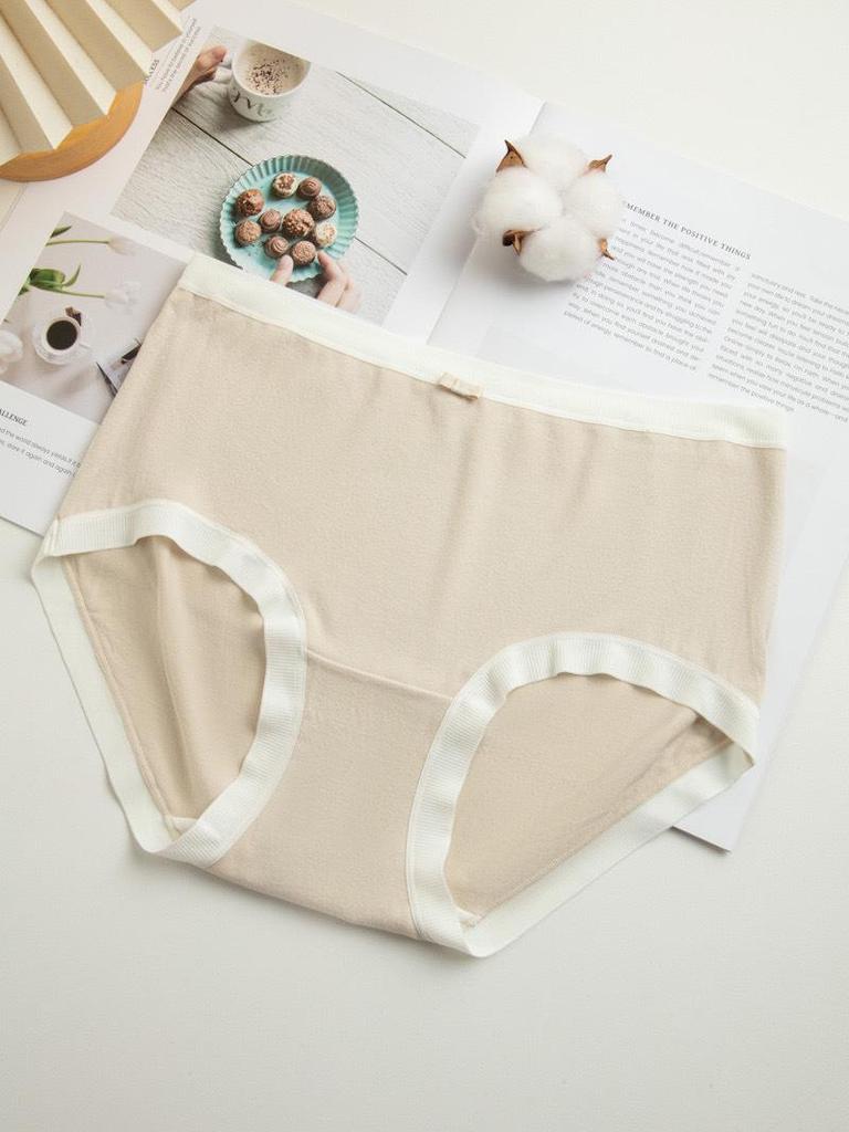Women's Velvet Feel High-Elasticity Brushed Triangle Underwear - Soft, Comfortable, Solid Color for Autumn/Winter