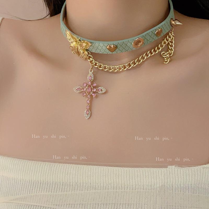 French sweet green butterfly necklace niche design personality temperament cross fringed collarbone chain collar