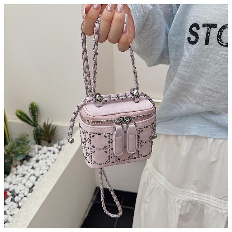 Korean Version Feels Fashionable Single Shoulder Underarm Bag Women's 2025 Summer New Simple Messenger Bag Versatile Chain Small Square Bag
