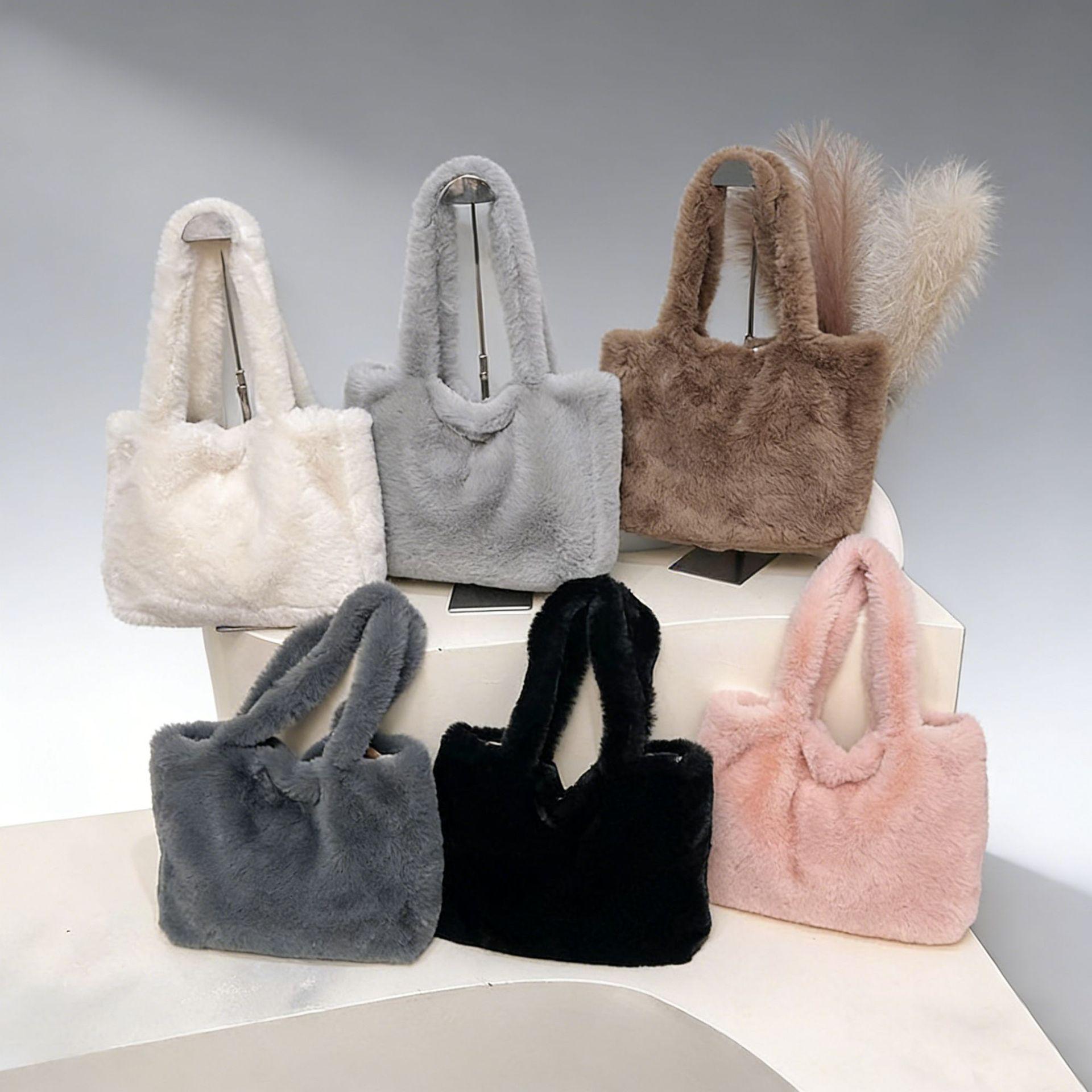 Women s Plush Tote: Stylish, Spacious & Versatile Shoulder Bag for Commuting Camel 35*30*10 cm