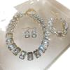 Retro Rhinestone Floral Jewelry Set: Elegant Stud Earrings & Luxury Clavicle Necklace