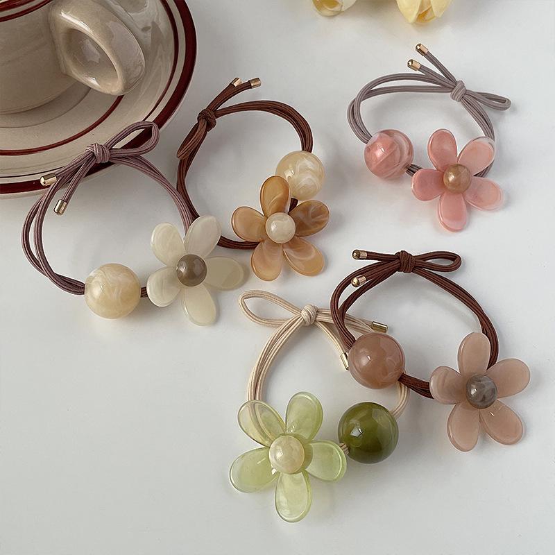 Charming & Durable Acrylic Flower Hair Tie: High-Elasticity Rubber Band for Women, Trendy Hair Accessory