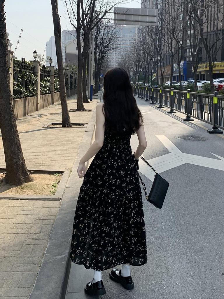 Women's Elegant Floral Spaghetti Strap Dress - Summer 2026 Design, Slimming Waist with Slit