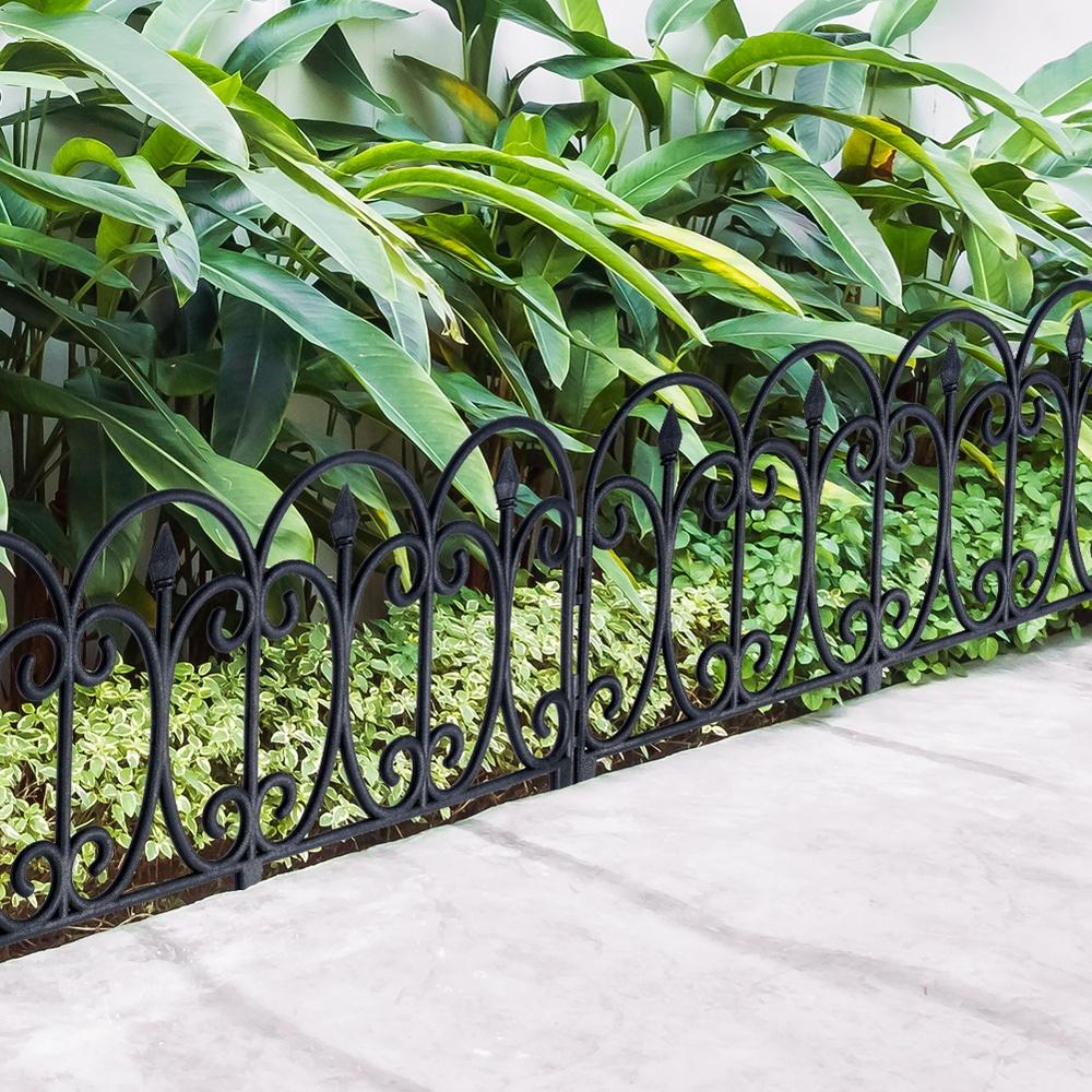 4x Plastic Garden Fence Black Border Palisade Edging Lawn 240 cm