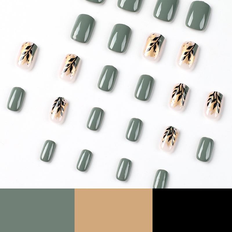 Nail Art Wearing Nail Short Gold Foil Leaf Nail Art Wearing Nail Piece Removable Nail Art Press On Nails