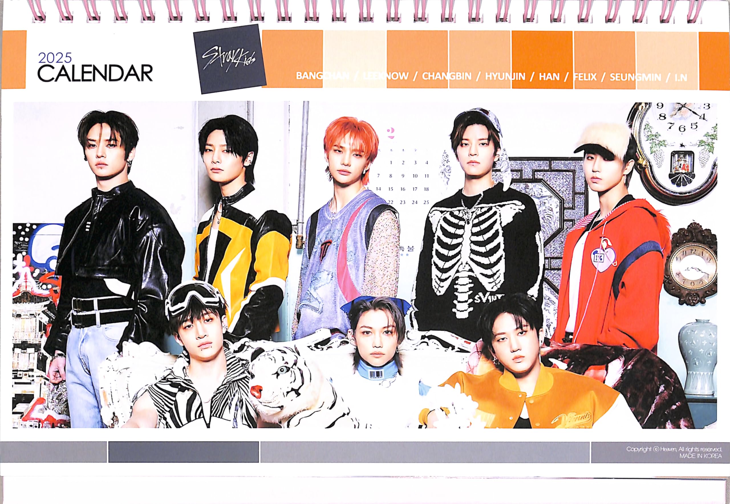 

Stray Kids Stray Kids SKZ Goods 2025 Desk Calendar Sticker Set + [Item]